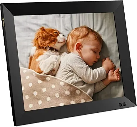 Stay connected with loved ones through Nixplay's 15 inch Smart Digital Photo Frame - Black. Instantly share and store unlimited photos and videos in the cloud.
